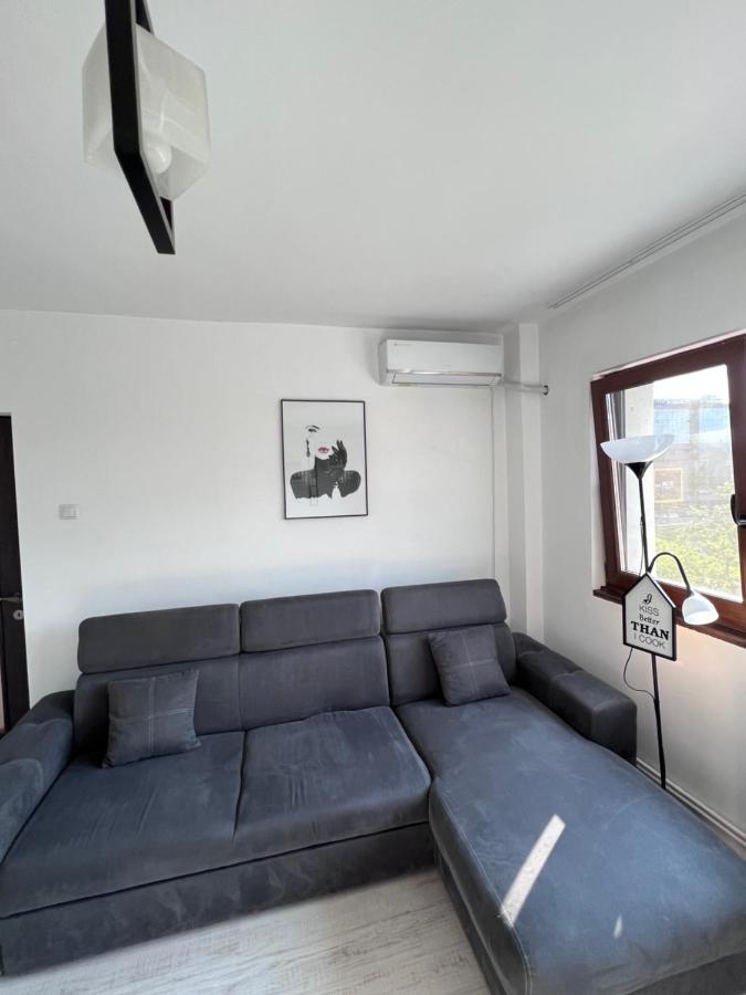 3 Rooms Apartment Palace View Iasi Exterior photo