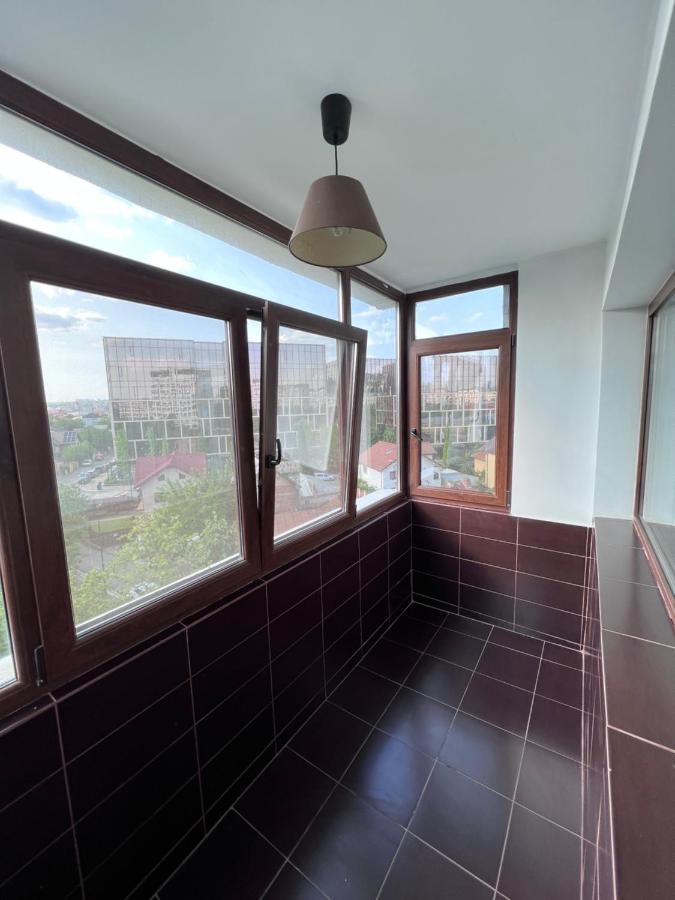 3 Rooms Apartment Palace View Iasi Exterior photo
